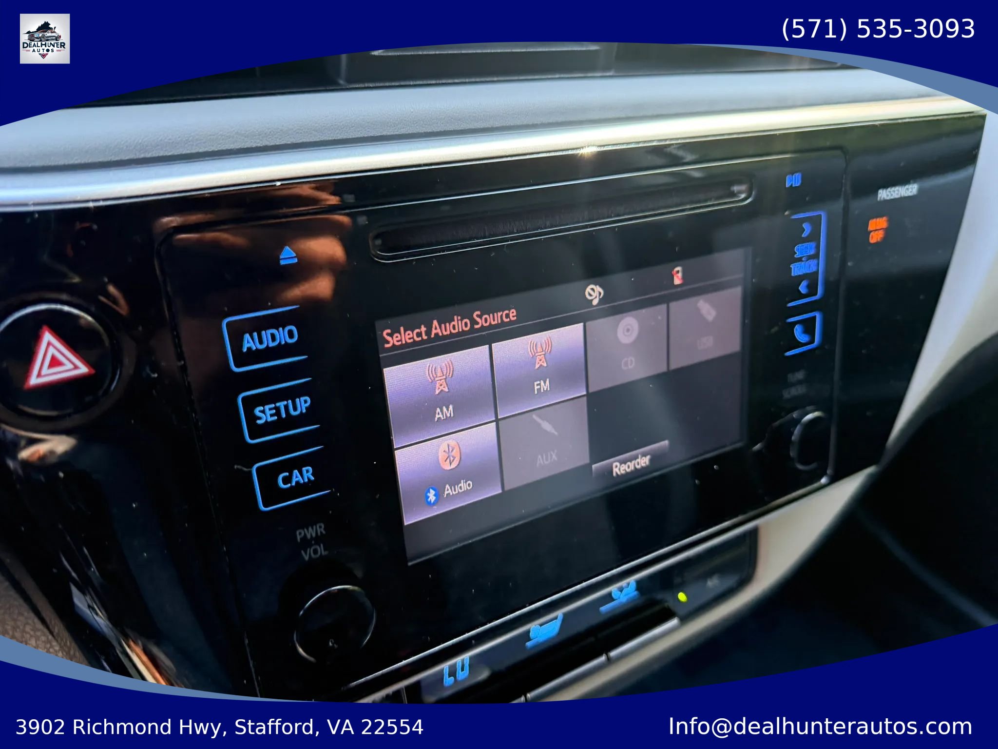 Used 2017 Toyota Corolla LE FWD image 20