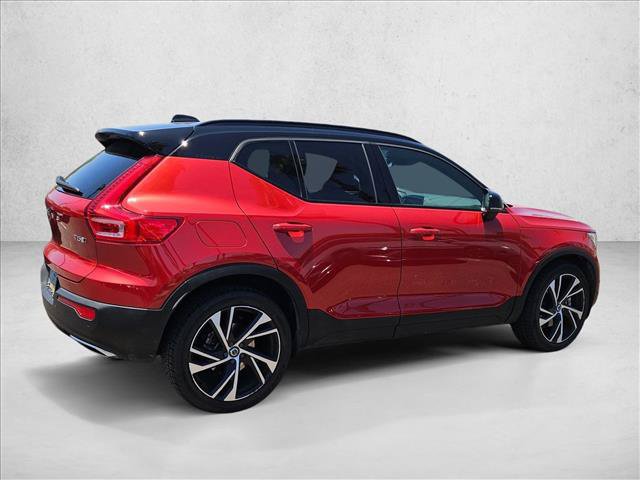 Used 2019 Volvo XC40 T5 R-Design AWD/4WD image 10