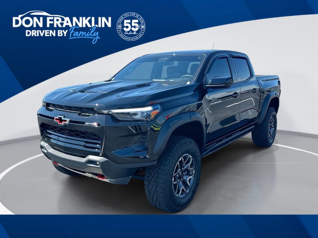 Used 2025 Chevrolet Colorado ZR2 w/ Technology Package