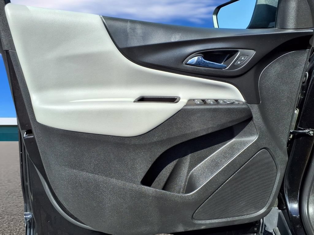 Used 2020 Chevrolet Equinox LS w/ LS Convenience Package FWD image 21