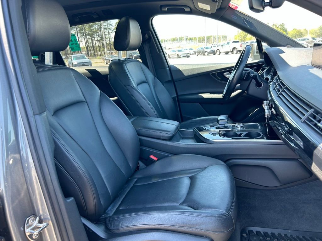 Used 2017 Audi Q7 3.0T Premium Plus image 13