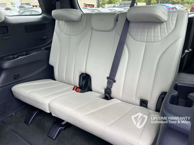 Used 2024 Hyundai Palisade Limited AWD/4WD image 20