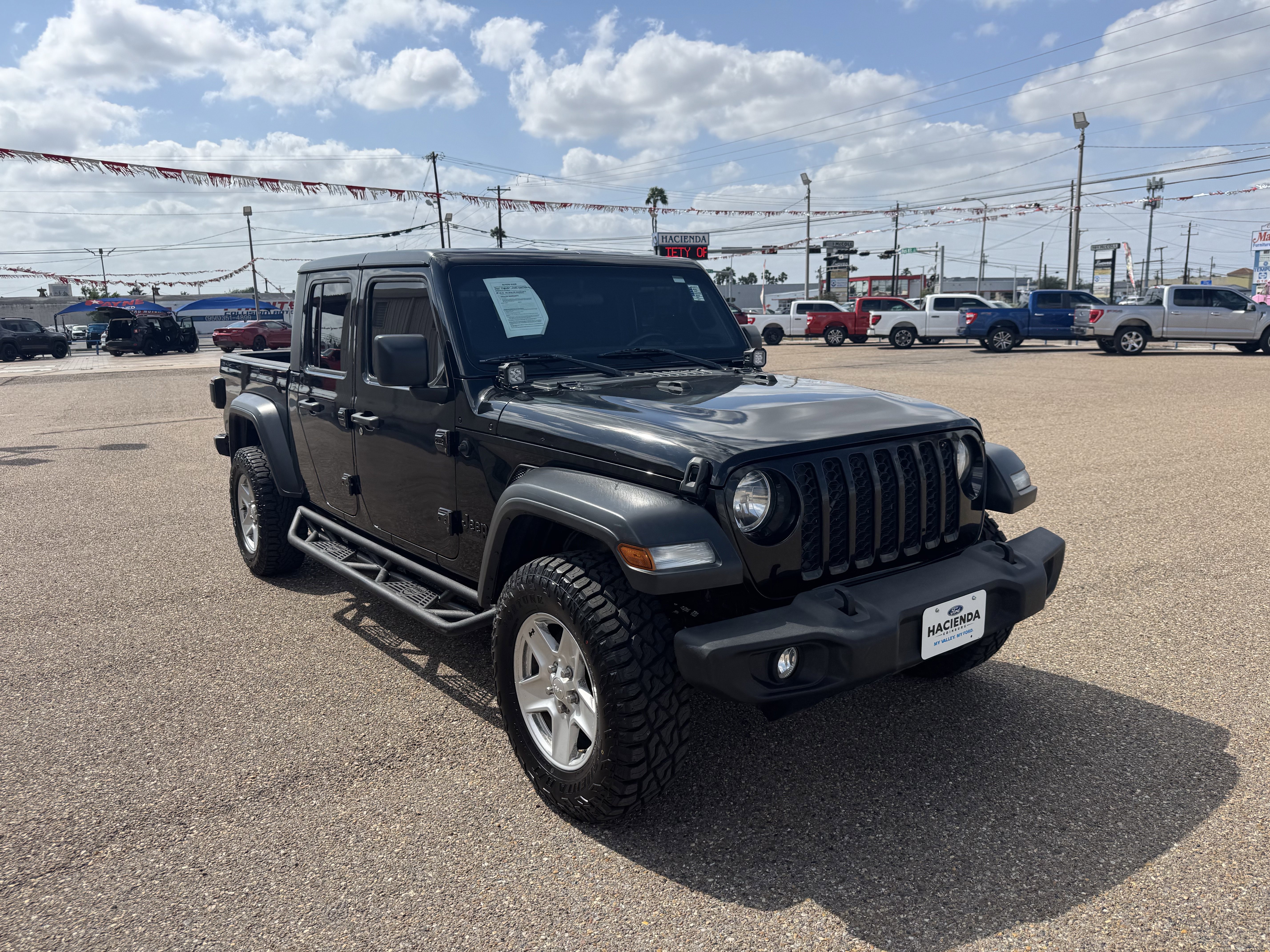 Used 2020 Jeep Gladiator Sport w/ Quick Order Package 24S image 5