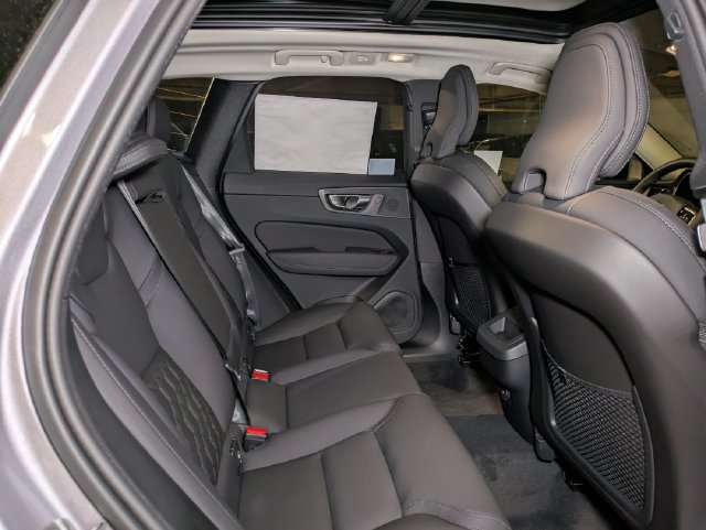 New 2026 Volvo XC60 B5 Plus w/ Climate Package AWD/4WD image 29