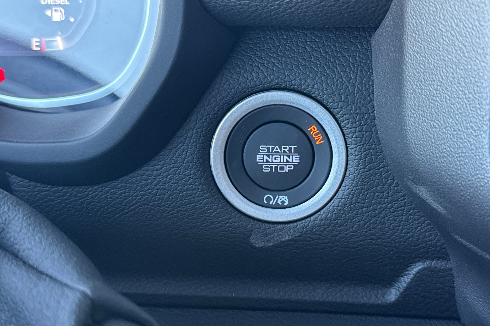 New 2027 RAM 3500 Laramie AWD/4WD image 21