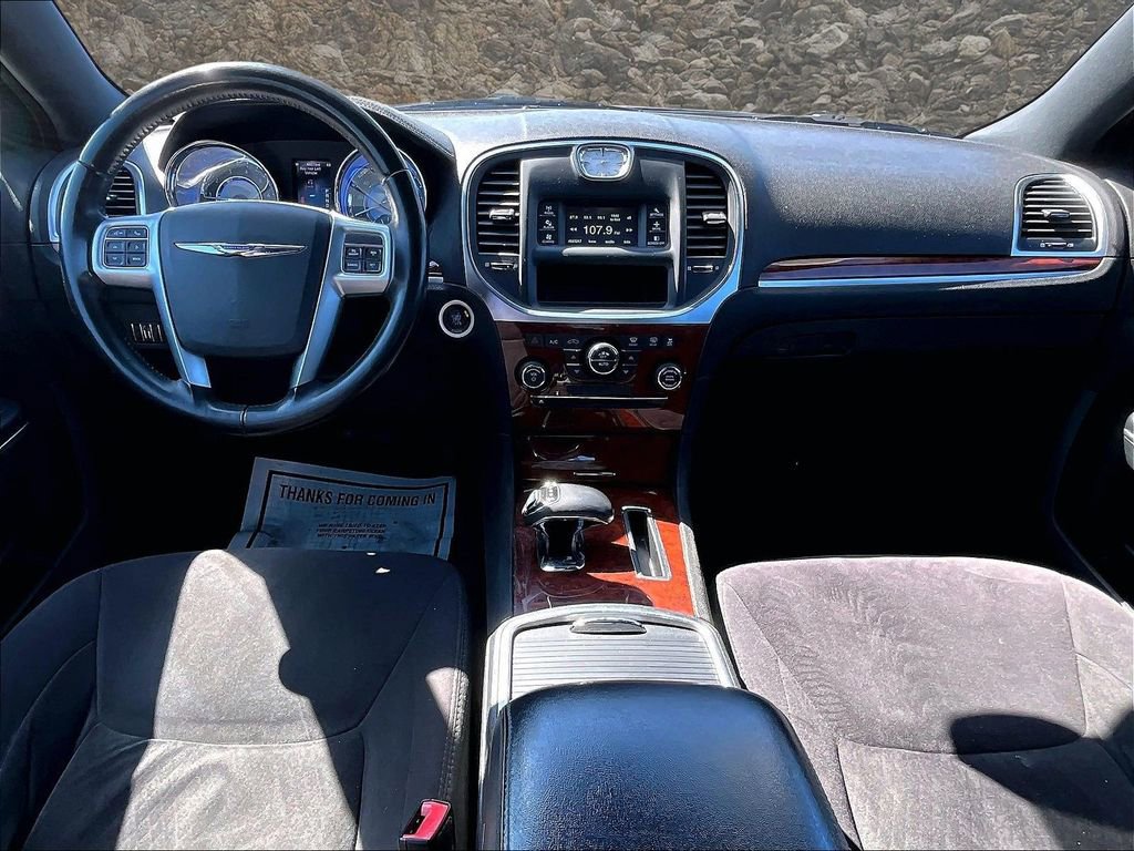 Used 2012 Chrysler 300 image 14