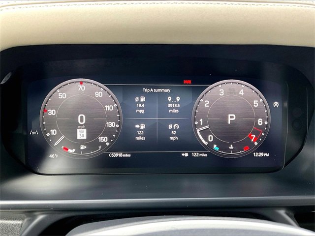 Used 2024 Land Rover Defender 110 S image 14