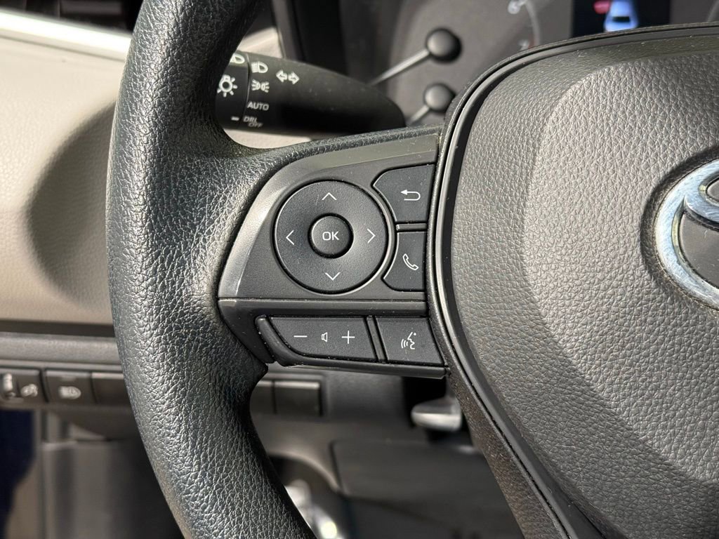 Certified 2024 Toyota Corolla LE image 21