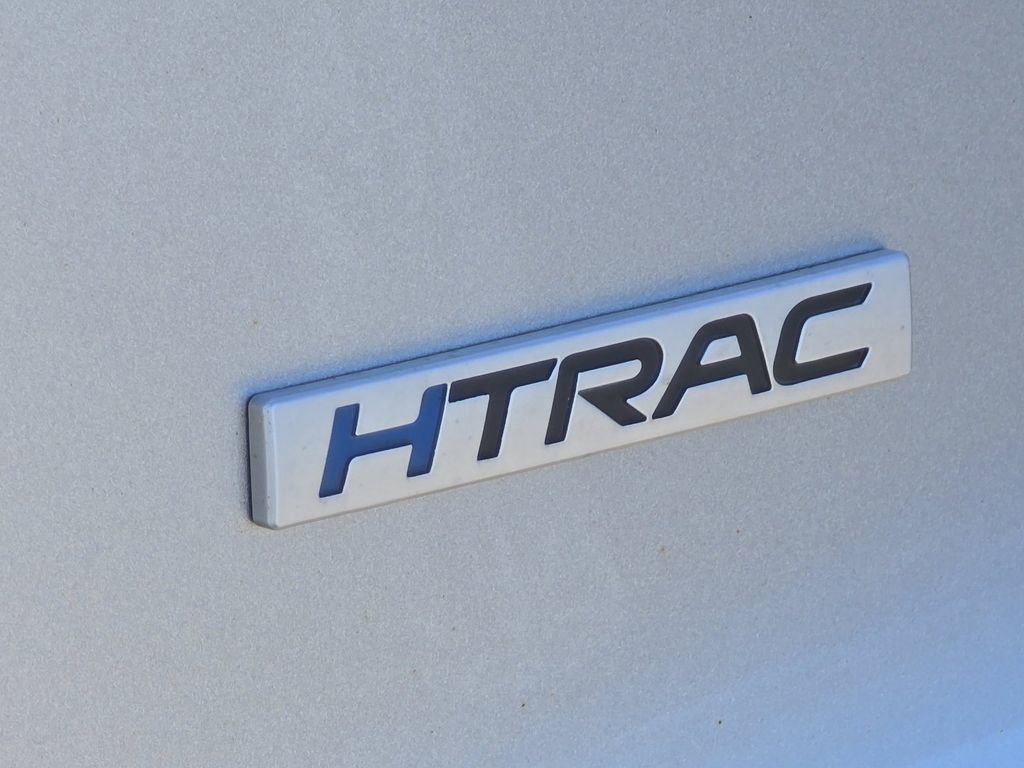 Used 2023 Hyundai Santa Fe SE w/ Cargo Package image 4