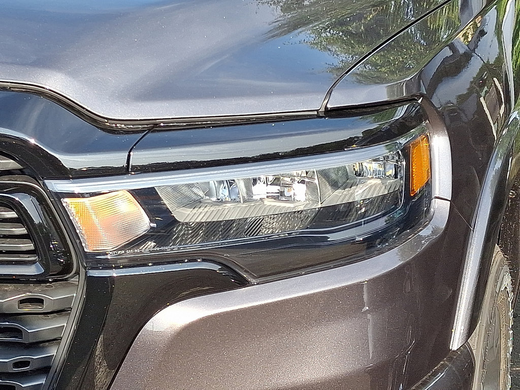 New 2026 RAM 1500 Big Horn AWD/4WD image 4