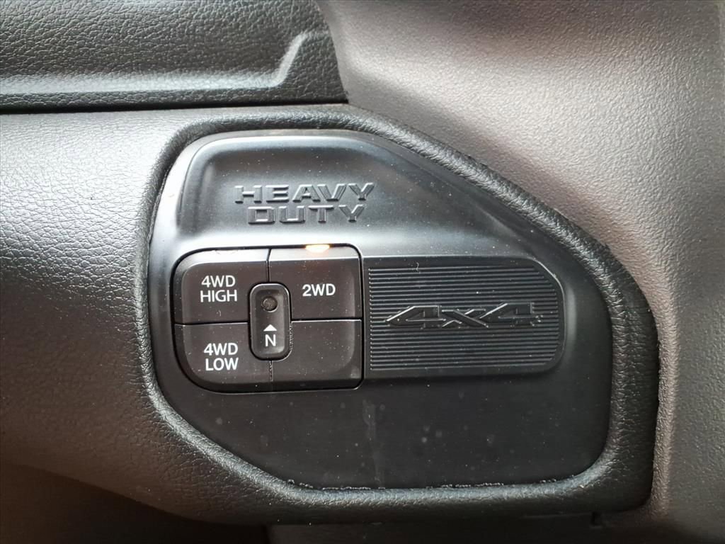 Used 2021 RAM 2500 Big Horn image 26