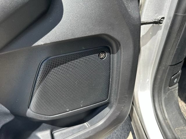 Used 2020 Ford Escape Titanium AWD/4WD image 14