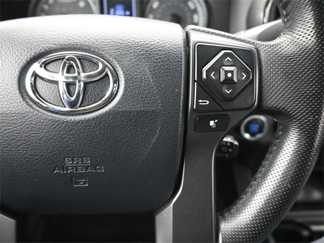 Used 2017 Toyota Tacoma TRD Sport w/ Tow Package (A/T) image 28