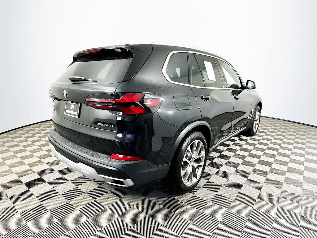 Used 2025 BMW X5 xDrive40i w/ Premium Package AWD/4WD image 9