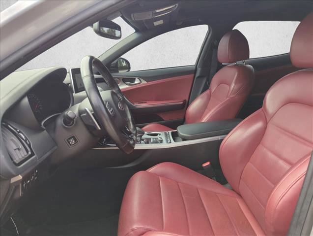 Used 2021 Kia Stinger GT2 image 16