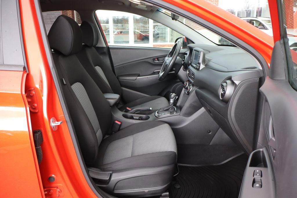 Used 2020 Hyundai Kona SEL image 40