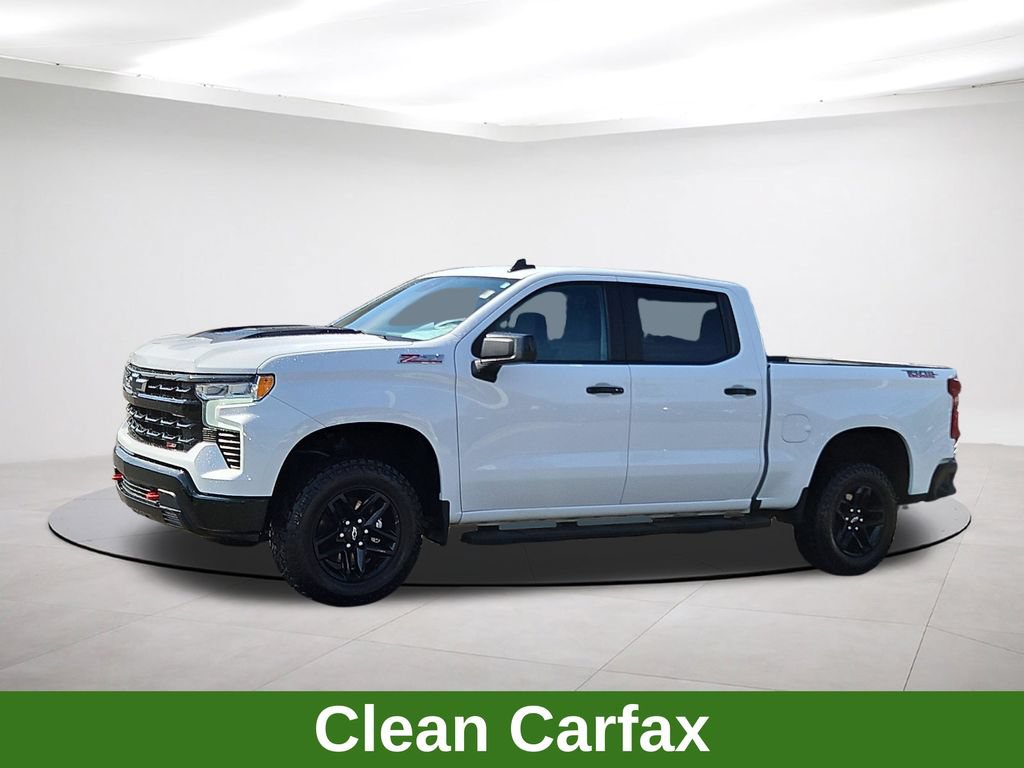 Used 2024 Chevrolet Silverado 1500 LT Trail Boss w/ Protection Package AWD/4WD image 3
