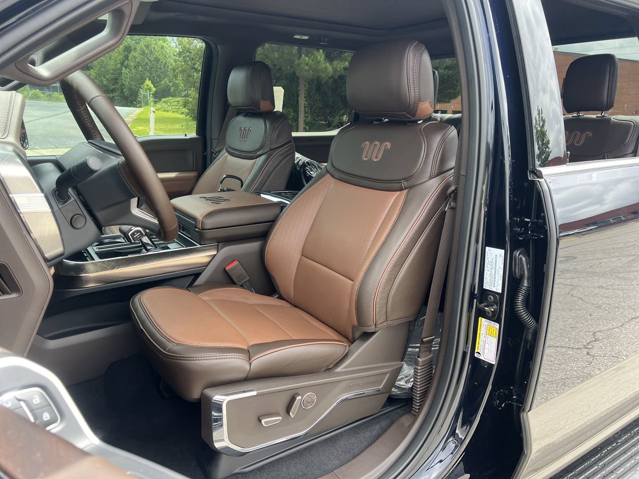 New 2026 Ford F150 King Ranch w/ Equipment Group 601A High AWD/4WD image 18