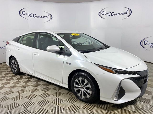 Certified 2022 Toyota Prius Prime LE image 1