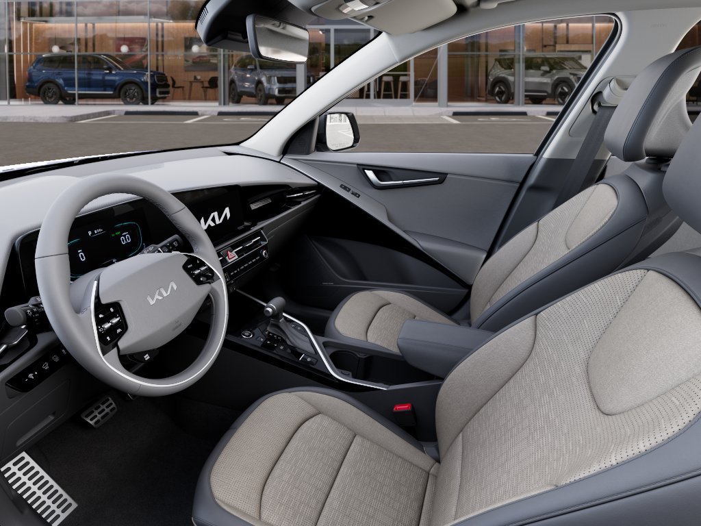 New 2026 Kia Niro SX Touring FWD image 17