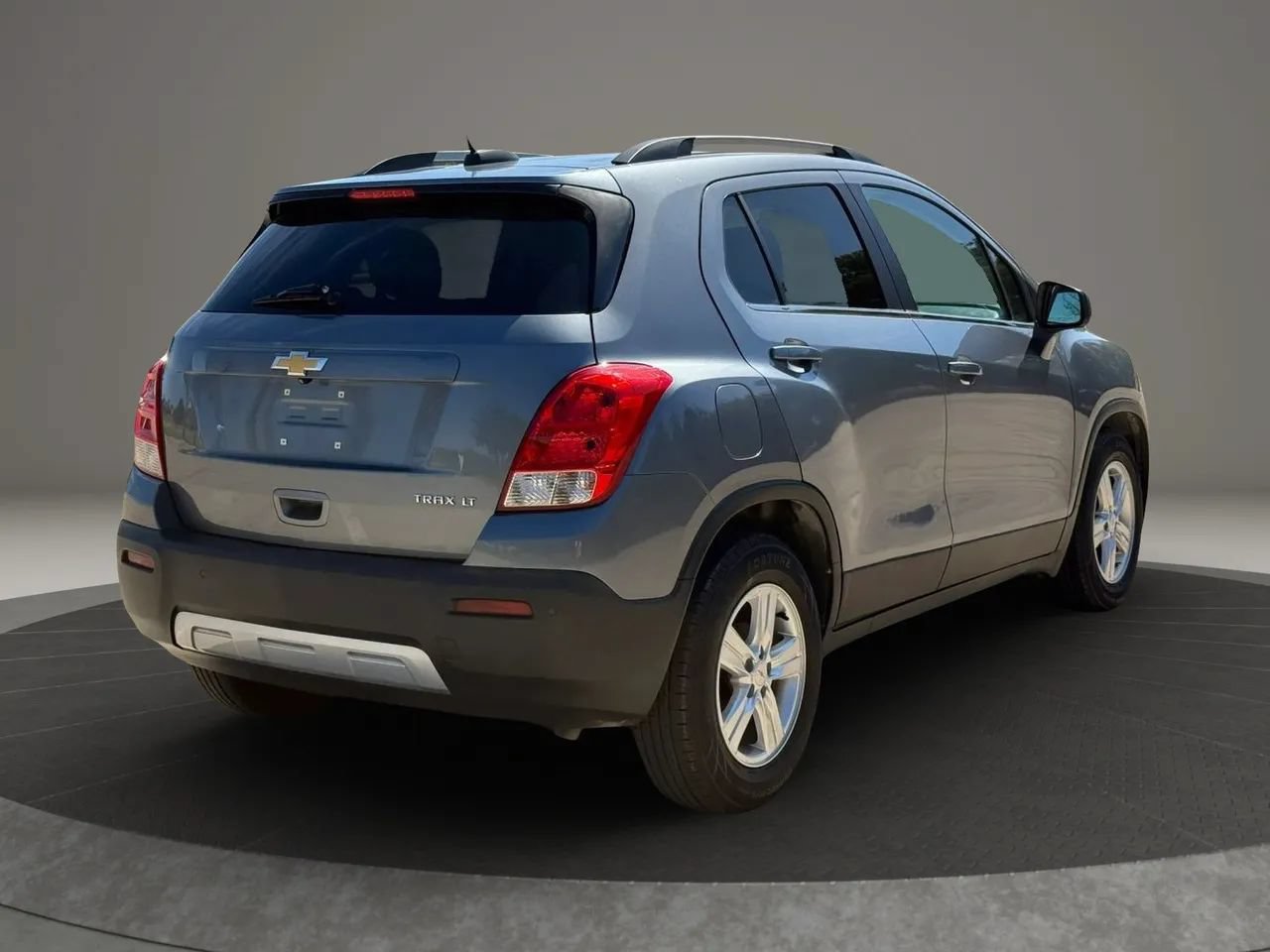Used 2015 Chevrolet Trax LT w/ LT Plus Package FWD image 6