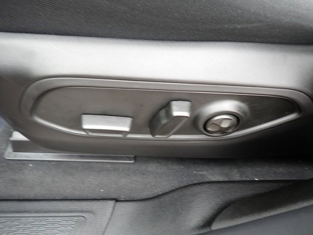 New 2025 Jeep Grand Cherokee Laredo image 17