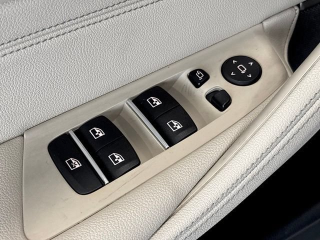 Used 2023 BMW 540i xDrive w/ Premium Package AWD/4WD image 23