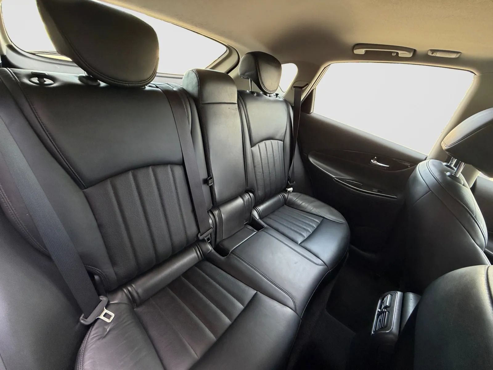Used 2015 INFINITI QX50 AWD image 18