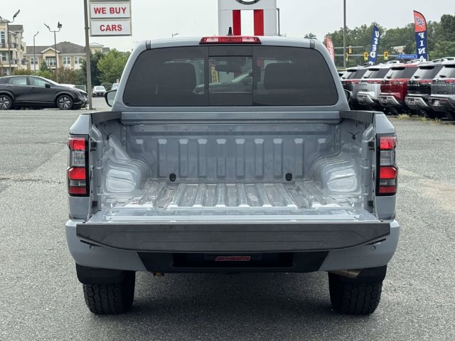 Used 2025 Nissan Frontier PRO-4X AWD/4WD image 6