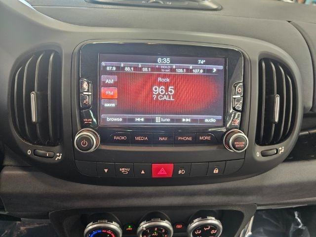 Used 2017 FIAT 500L Trekking FWD image 21