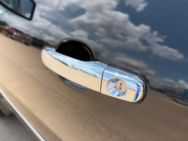 Used 2016 Chevrolet Traverse LTZ AWD/4WD image 52