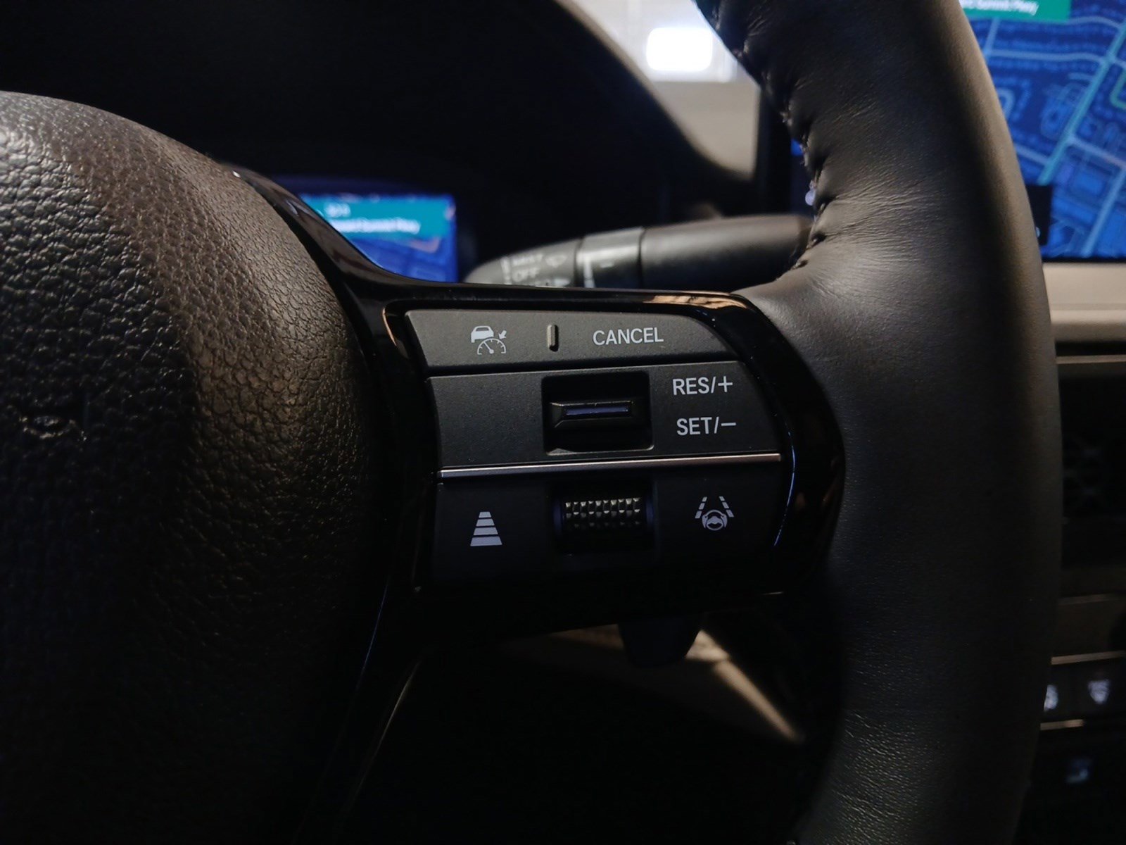 Used 2025 Honda Accord Touring image 17