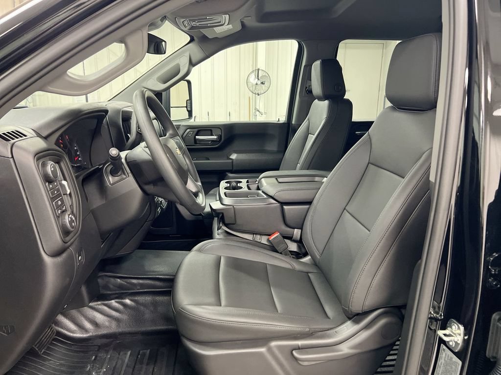 New 2026 Chevrolet Silverado 3500 W/T AWD/4WD image 13