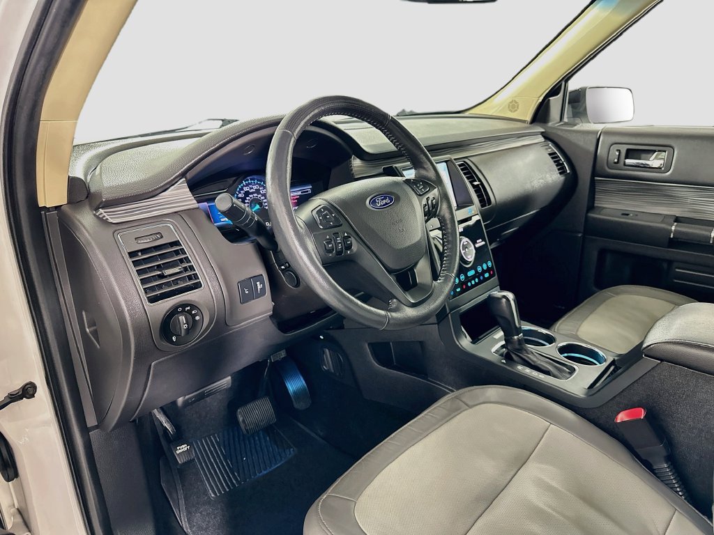 Certified 2019 Ford Flex Limited w/ Equipment Group 303A AWD/4WD image 9
