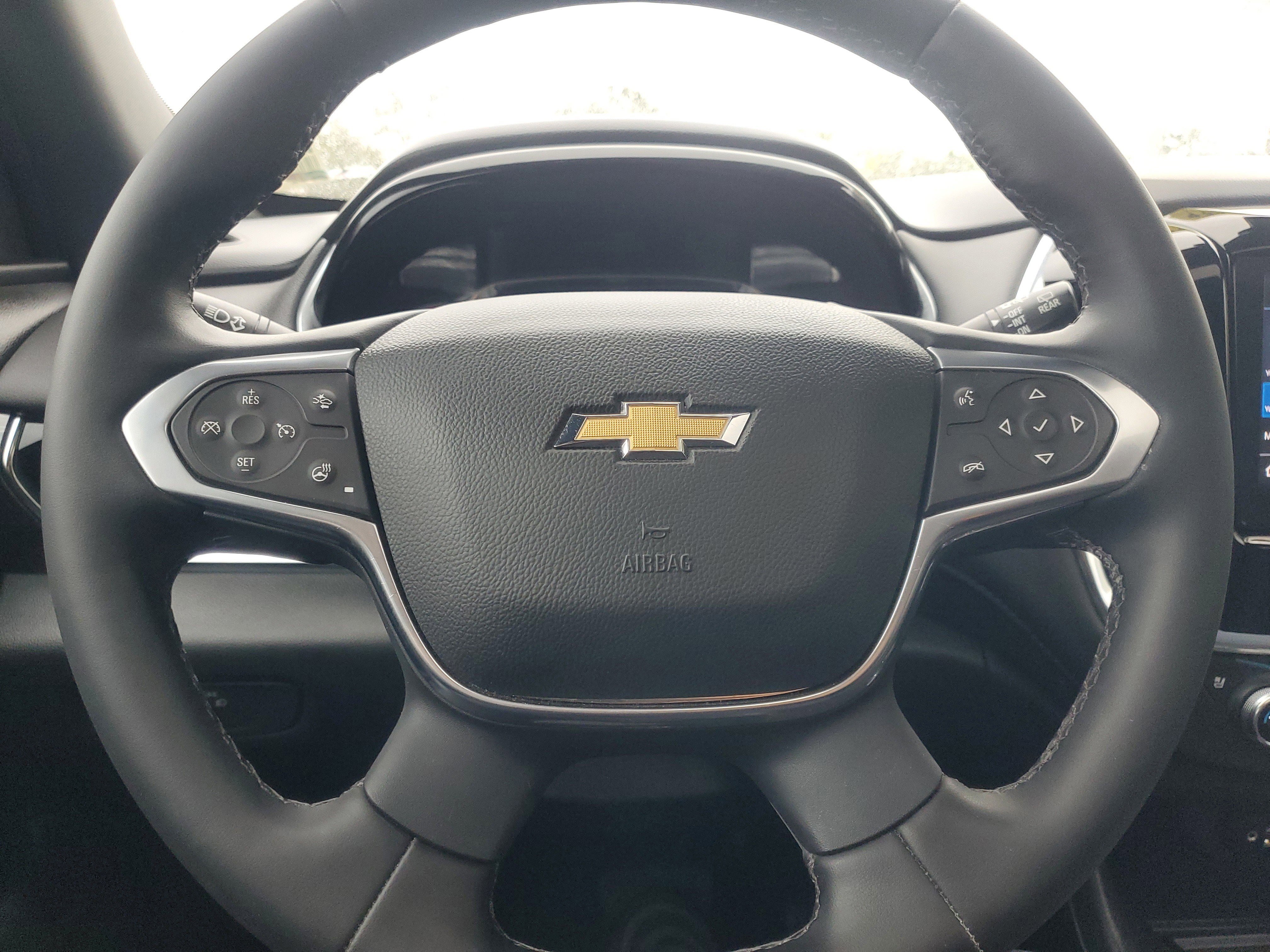 Used 2023 Chevrolet Traverse High Country image 22