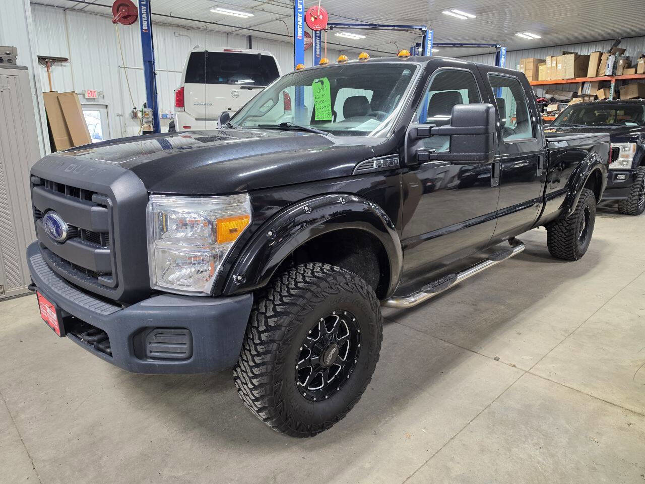 Used 2015 Ford F250 XL w/ Snow Plow Prep Package image 4