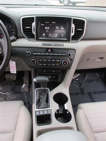Used 2019 Kia Sportage LX w/ LX Popular Package AWD/4WD image 25
