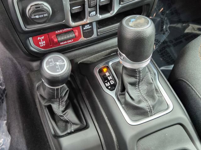 Used 2024 Jeep Wrangler Unlimited AWD/4WD image 20