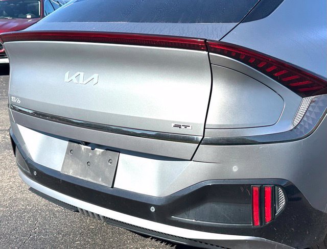 Used 2023 Kia EV6 GT AWD/4WD image 11