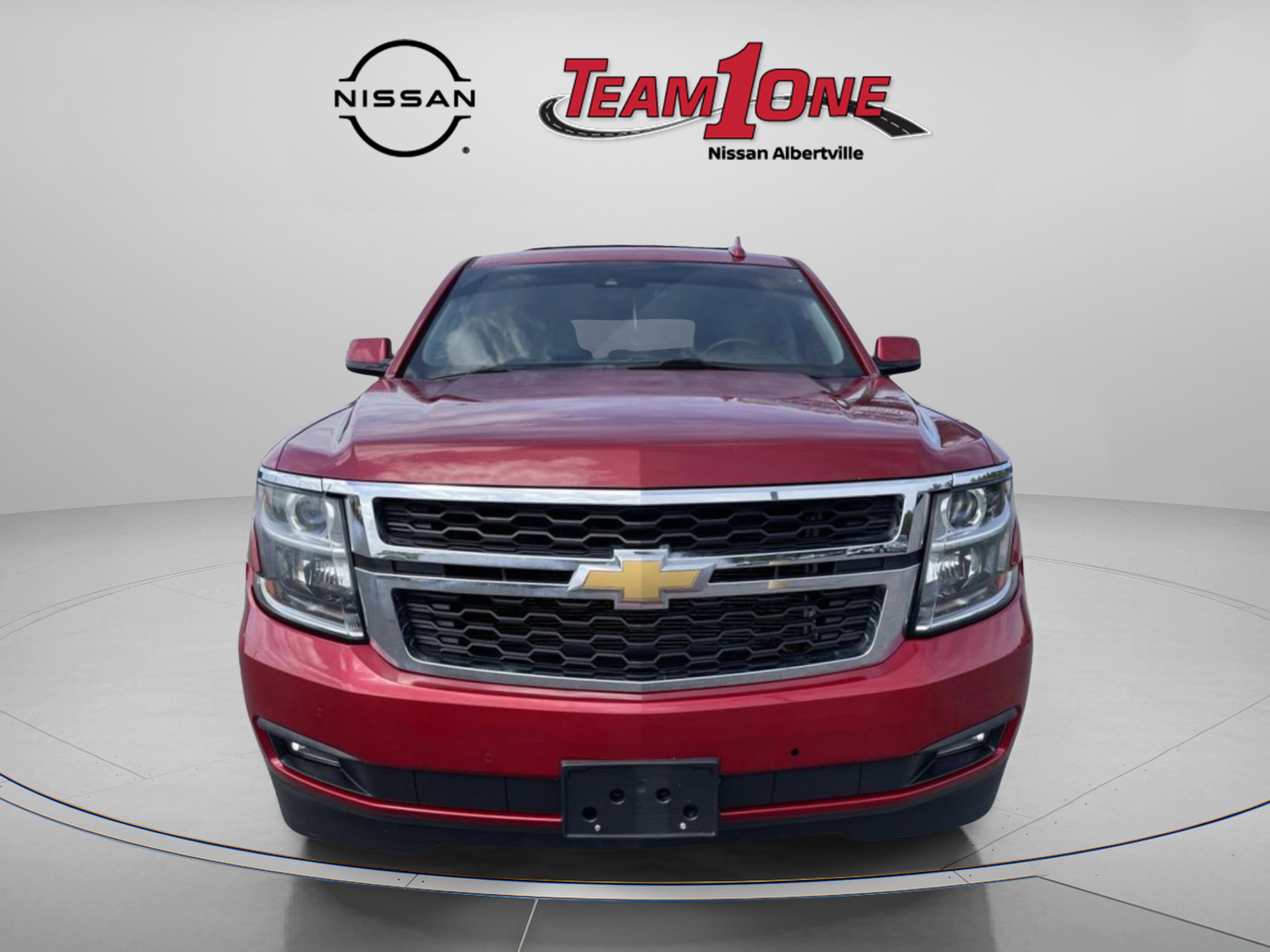 Used 2015 Chevrolet Tahoe LT w/ Luxury Package AWD/4WD image 2