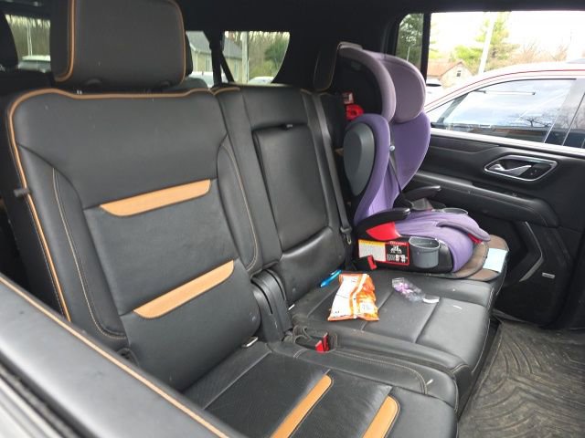 Used 2021 GMC Yukon XL AT4 image 10