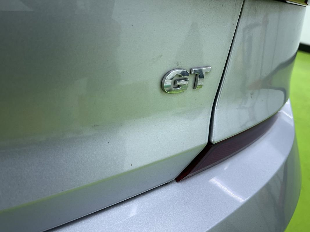 Used 2018 Volkswagen Passat 3.6 image 13