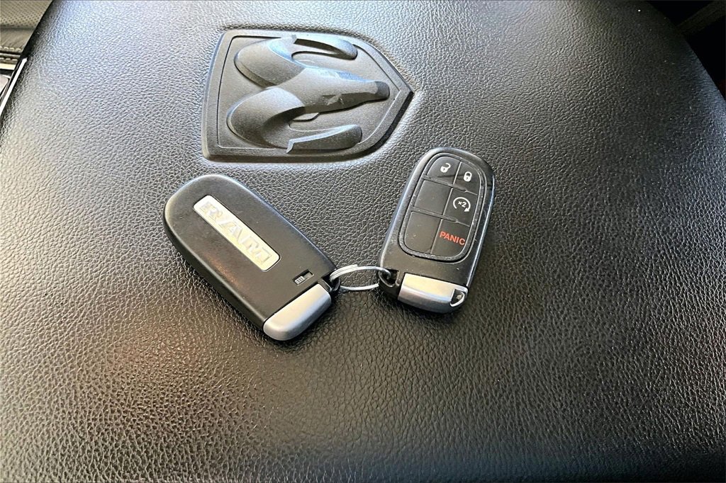 Used 2015 RAM 1500 Laramie w/ Convenience Group image 36