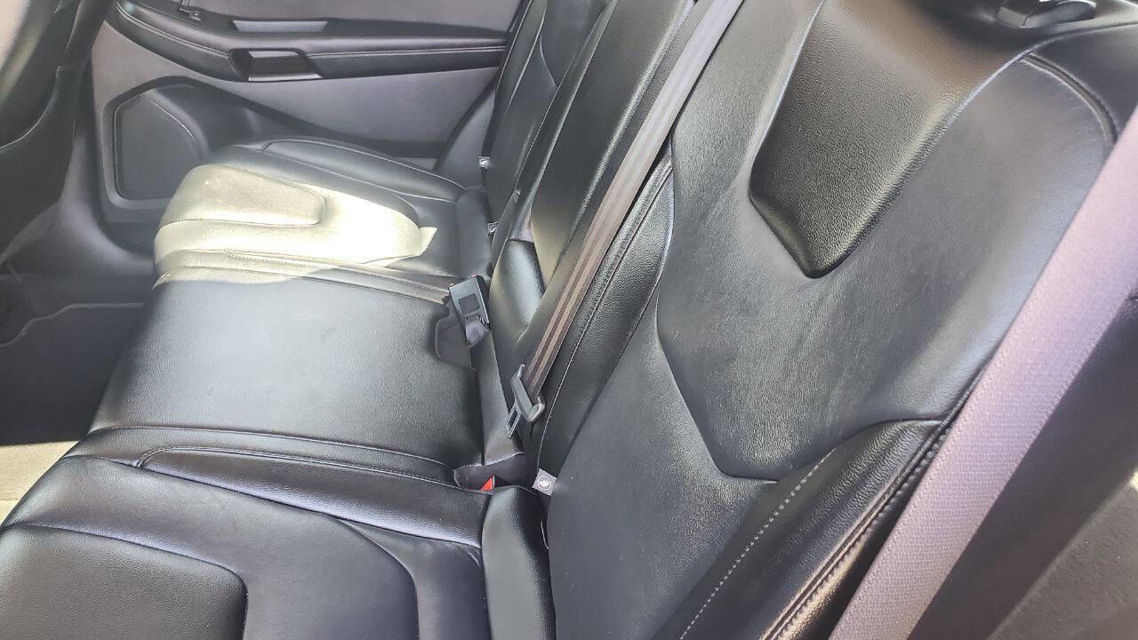 Used 2022 Ford Edge Titanium AWD/4WD image 21