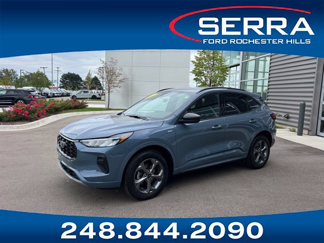 Used 2024 Ford Escape ST-Line w/ Tech Pack #1 AWD/4WD image 1