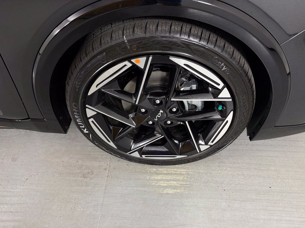 New 2026 Kia K4 GT-Line FWD image 10