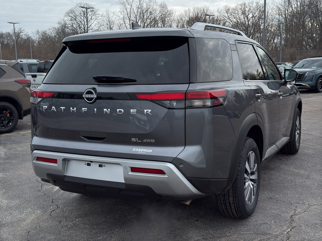 Certified 2025 Nissan Pathfinder SL image 5