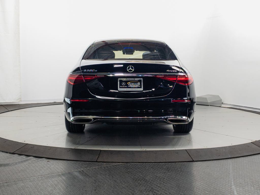 Used 2024 Mercedes-Benz S 580e 4MATIC Sedan image 33