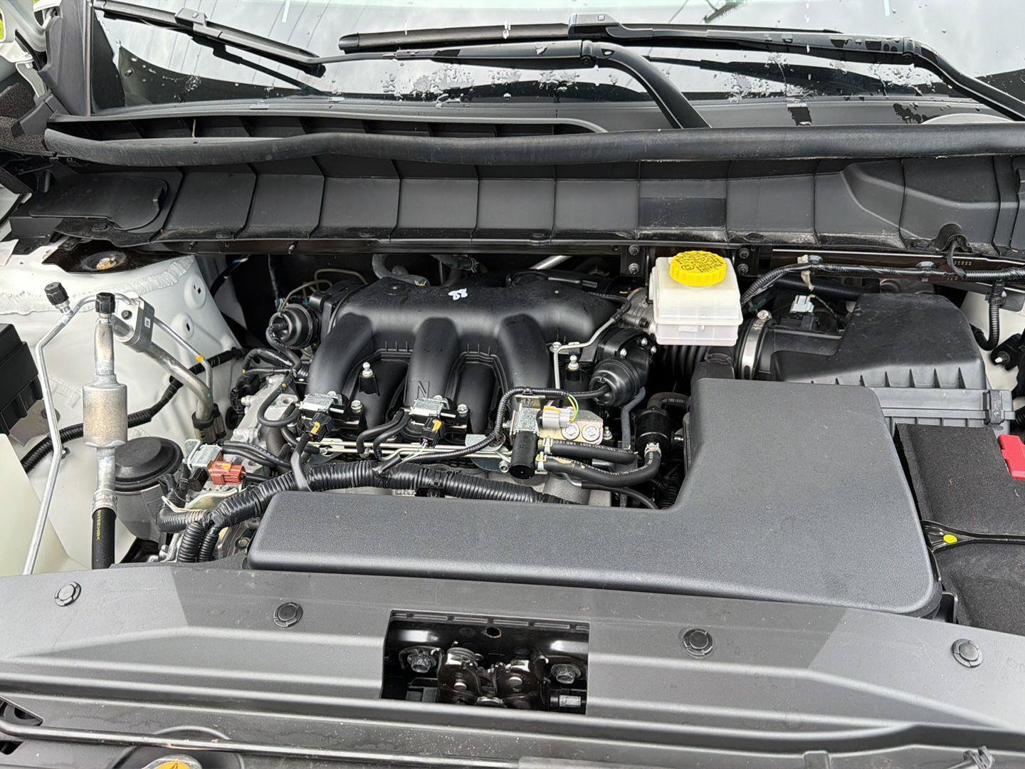 Used 2024 Nissan Pathfinder S FWD image 32