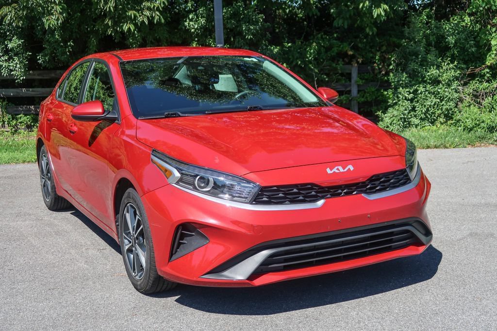 Used 2023 Kia Forte LXS FWD image 6